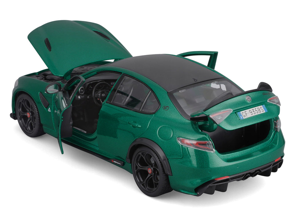 Alfa Romeo Giulia GTA 1/18 Diecast Model Green Metallic by Bburago-1
