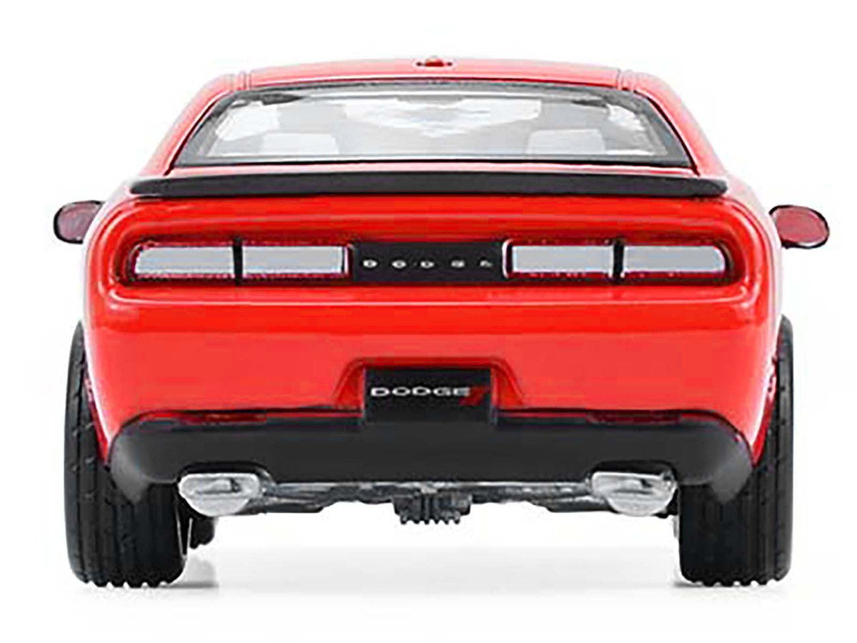 2016 Dodge Challenger RT Torred "GreenLight Muscle" Series 30 1/64 Diecast Model Car by Greenlight-3