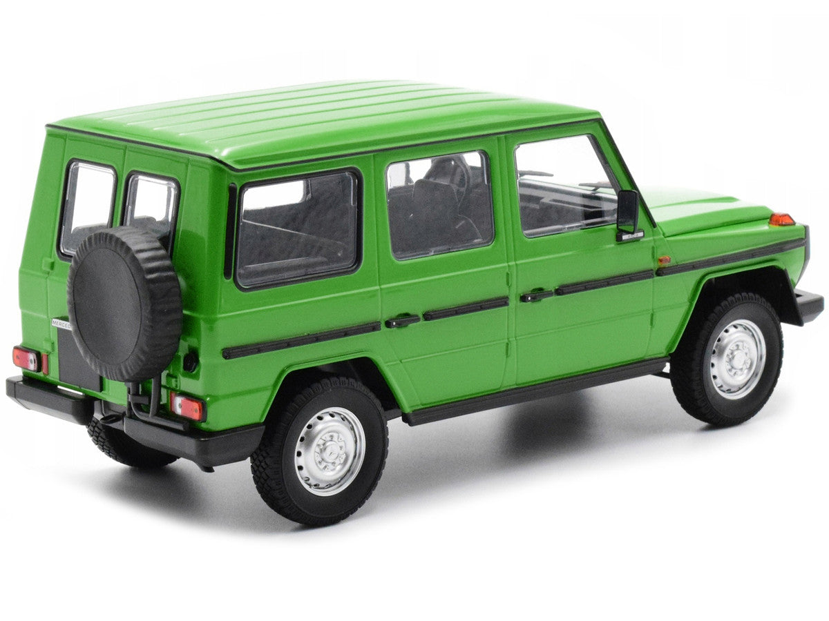 1980 Mercedes-Benz G-Model (LWB) Green with Black Stripes Limited Edition to 402 pieces Worldwide 1/18 Diecast Model Car by Minichamps-2