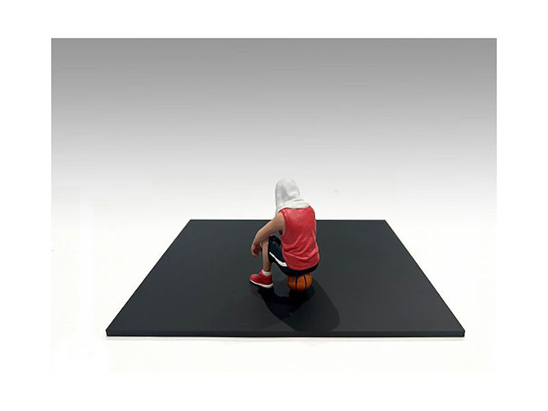 "Figure24 Series 1" Figure 707 for 1/24 Scale Models by American Diorama-1