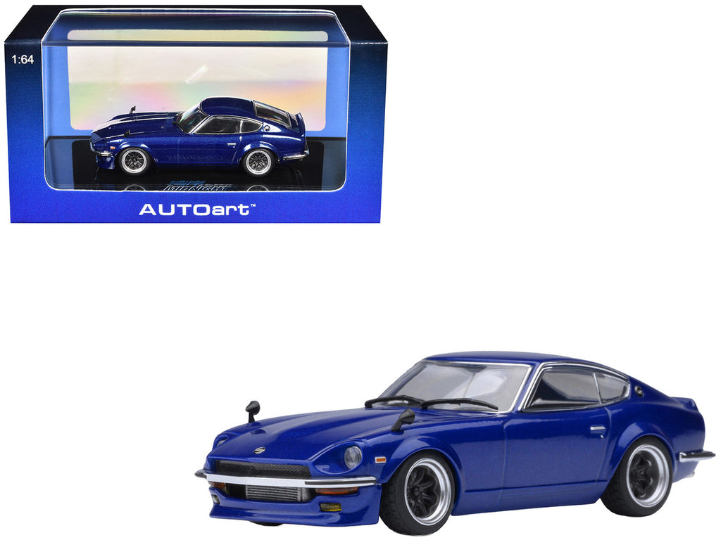 Nissan Fairlady Z RHD (Right Hand Drive) "Akuma No Z" Blue Metallic "Wangan Midnight - Comic #1 Version" Manga 1/64 Model Car by Autoart-4