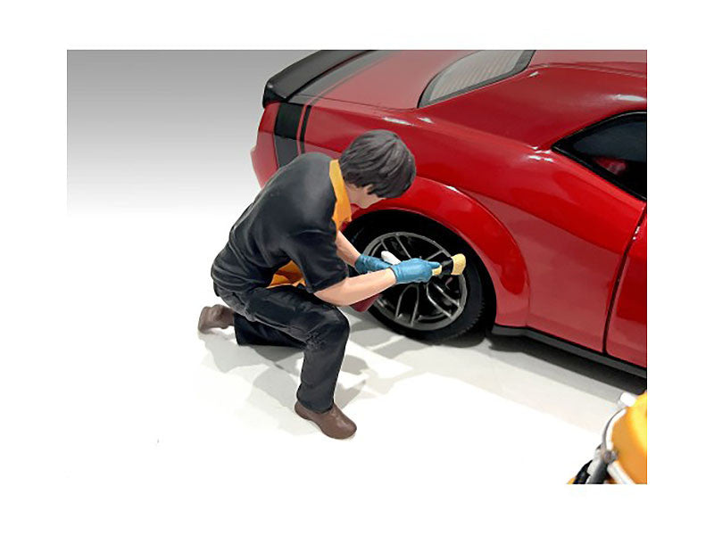 "Detail Masters" Figure 1 (Wheel Cleaning) for 1/18 Scale Models by American Diorama-1