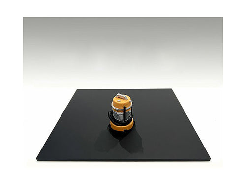 "Detail Masters" Figure 6 (Wet/Dry Vac) for 1/24 Scale Models by American Diorama-0