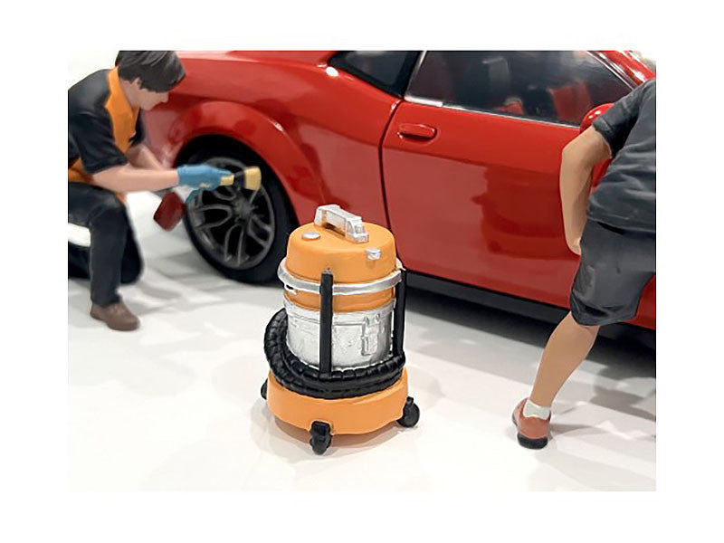 "Detail Masters" Figure 6 (Wet/Dry Vac) for 1/24 Scale Models by American Diorama-1