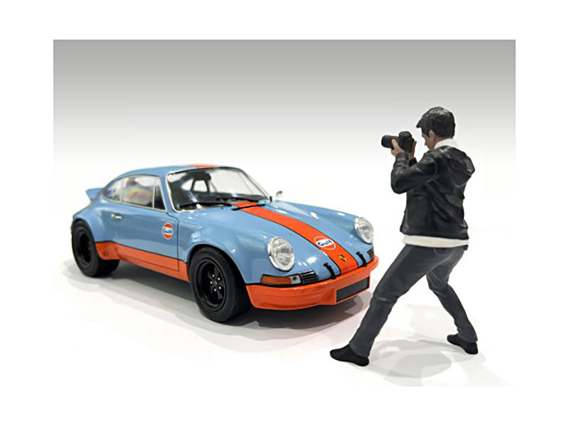 "Photographers" Figure #6 for 1/24 Scale Models by American Diorama-2