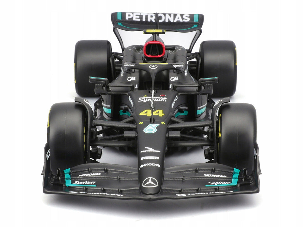 Mercedes-AMG F1 W14 E Performance Lewis Hamilton 1/24 Diecast Model-2