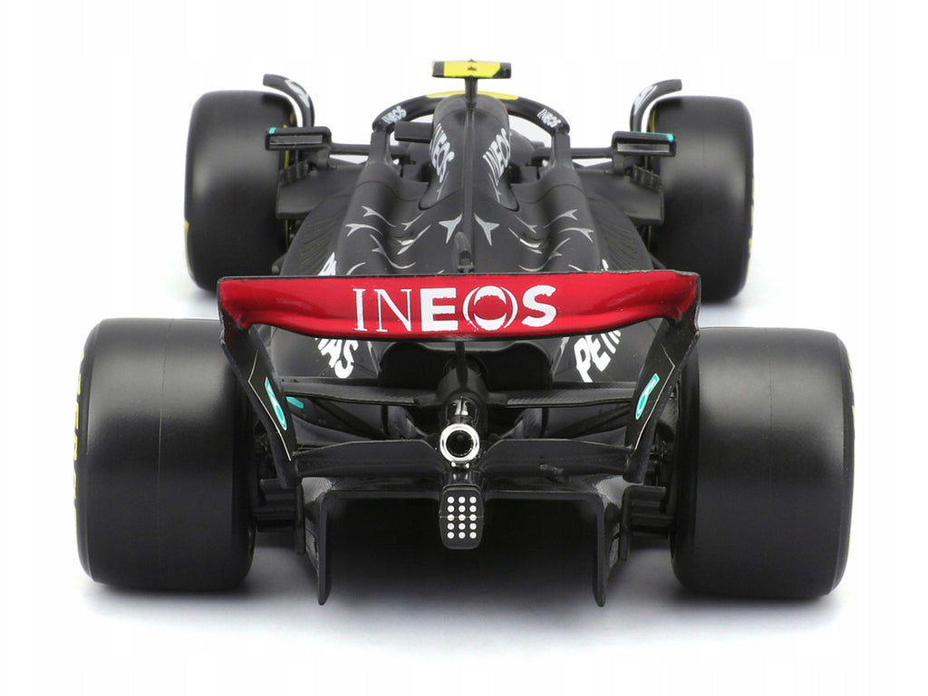 Mercedes-AMG F1 W14 E Performance Lewis Hamilton 1/24 Diecast Model-3