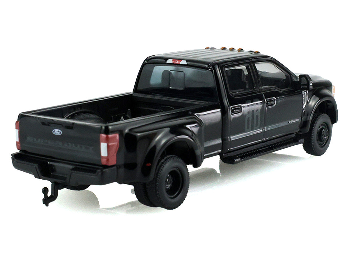 2020 Ford F-450 XL Super Duty Pickup Truck Black "Black Bandit" Series 31 1/64 Diecast Model Car by Greenlight-2