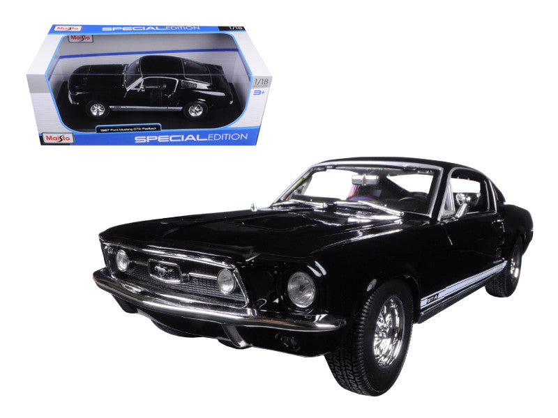 Maisto 1:18 1967 Ford Mustang GTA Fastback Black — product image 1