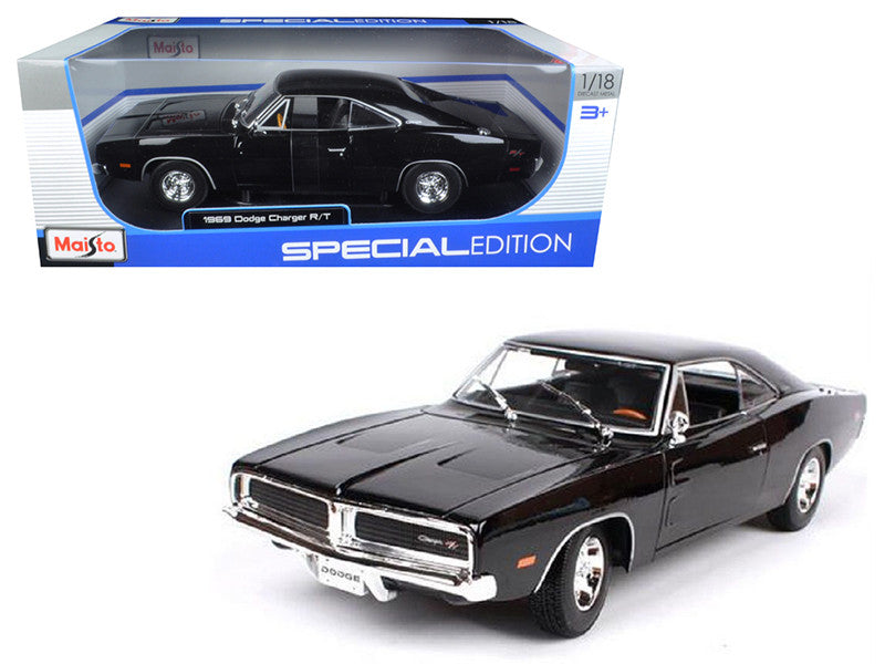Maisto 1:18 1969 Dodge Charger R/T Black — product image 1