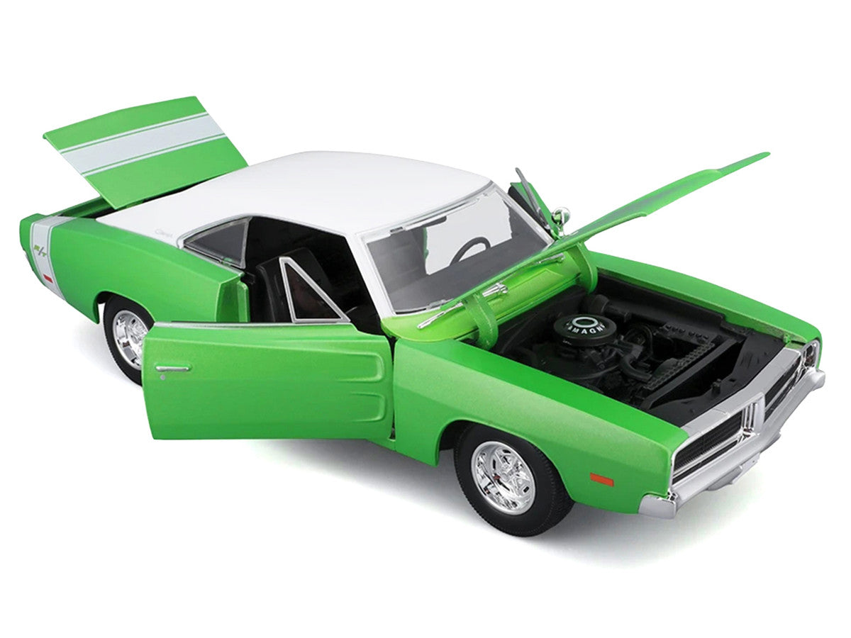 Maisto 1:18 1969 Dodge Charger R/T Green Metallic / White Top/Tail Stripe — product image 1