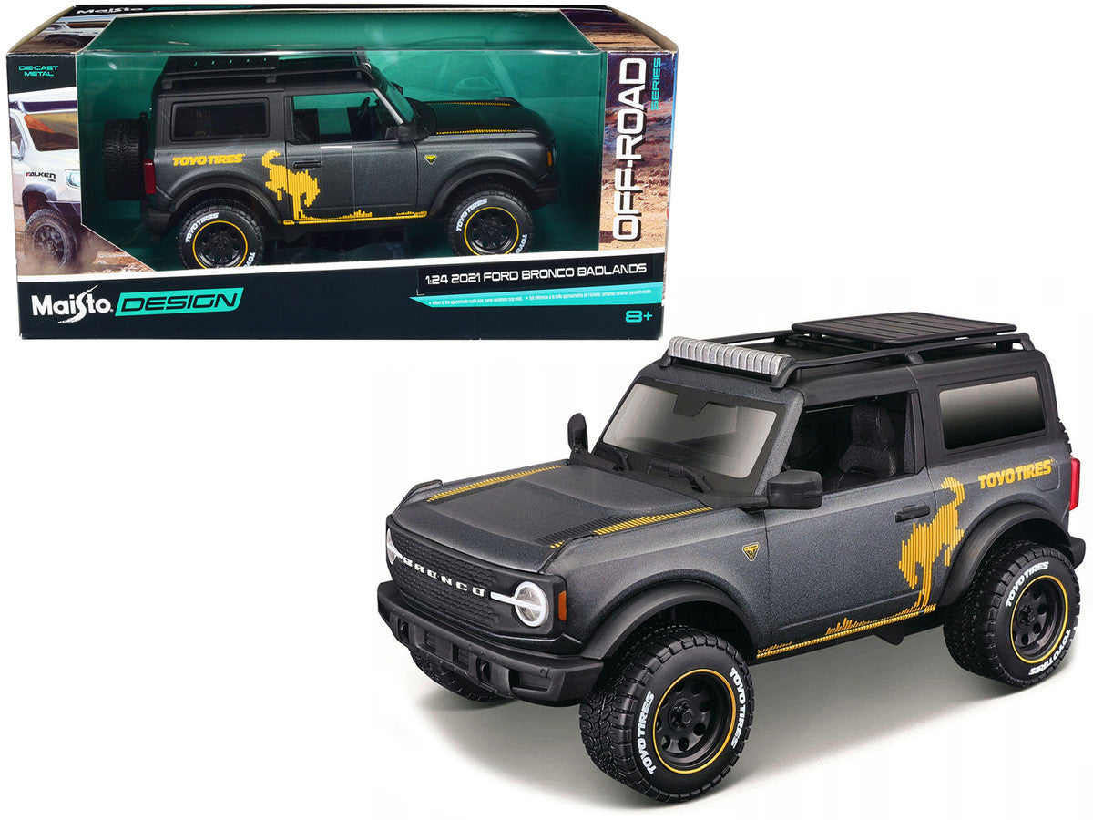 Maisto 1:24 2021 Ford Bronco Badlands Dark Gray / Gold Graphics/Roof Rack Off-Road — product image 3