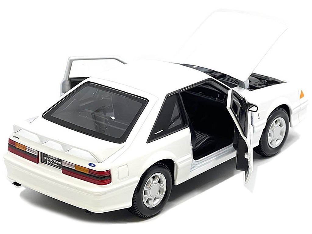 1993 Ford Mustang SVT Cobra White "Special Edition" Series 1/24 Diecast Model Car by Maisto-1