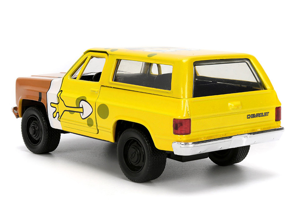 1980 Chevrolet K5 Blazer "SpongeBob Star" Livery Yellow "SpongeBob SquarePants" (1999-Current) TV Series "Hollywood Rides" Series 1/32 Diecast Model Car by Jada-4