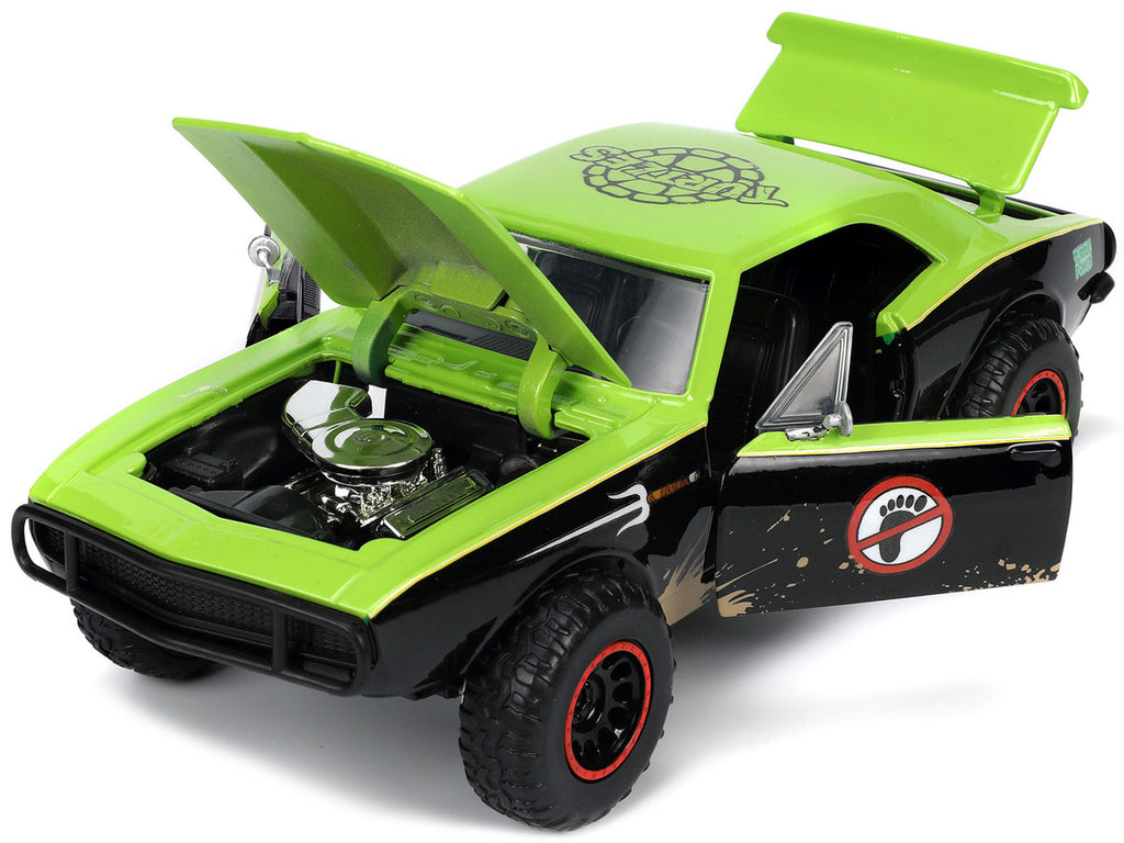 1967 Chevrolet Camaro Offroad Bright Green and Matt Black (Dirty Version) and Raphael Diecast Figure "Teenage Mutant Ninja Turtles" "Hollywood Rides" Series 1/24 Diecast Model Car by Jada-1