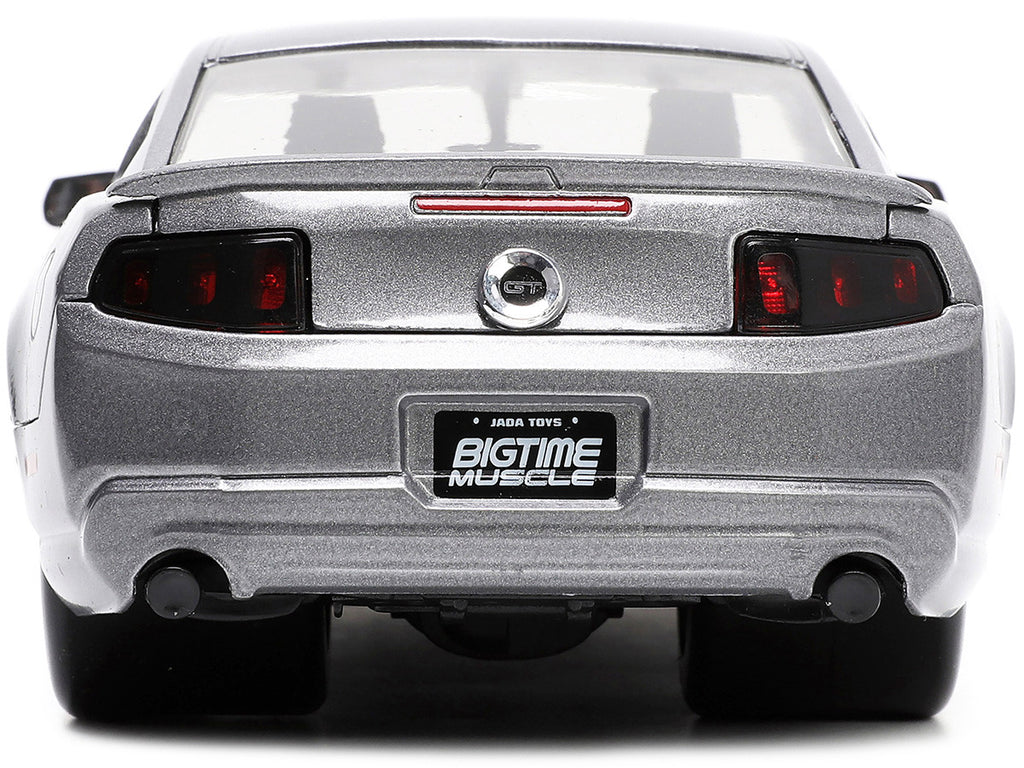 2010 Ford Mustang GT Gray Metallic with Flames "Ford Motor Company" "Bigtime Muscle" Series 1/24 Diecast Model Car by Jada-4