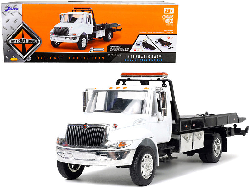 International DuraStar 4400 Flatbed Tow Truck White 1/24 Diecast Model by Jada-0