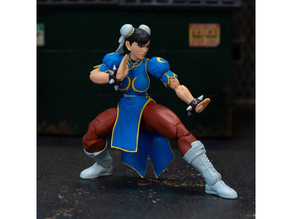 Chun-Li 6" Moveable Figure with Accessories and Alternate Head and Hands "Ultra Street Fighter II: The Final Challengers" (2017) Video Game model by Jada-1