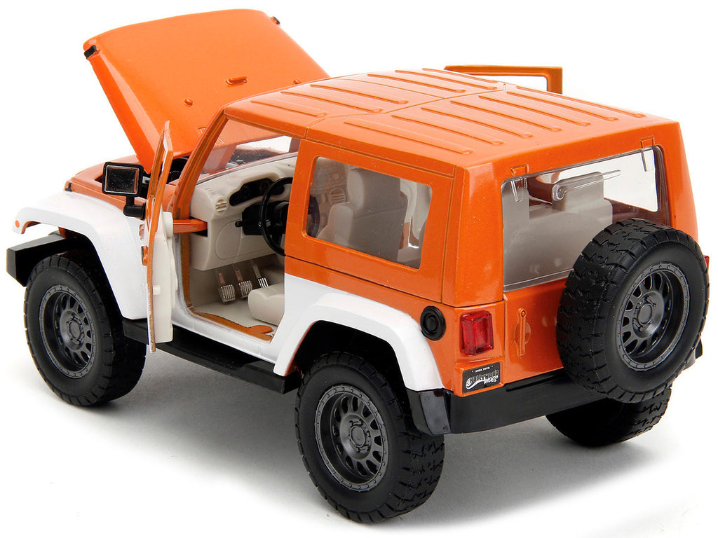 2007 Jeep Wrangler Orange Metallic and White and Orange M&M Diecast Figure "M&M's" "Hollywood Rides" Series 1/24 Diecast Model Car by Jada-4