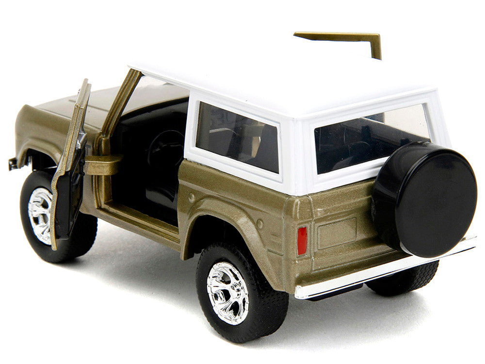 1973 Ford Bronco "Groot" Gold Metallic with White Top "Guardians of the Galaxy" "Hollywood Rides" Series 1/32 Diecast Car Model by Jada-3
