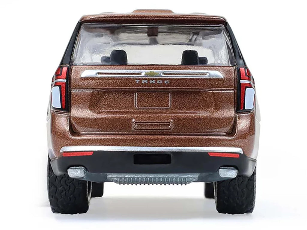 2022 Chevrolet Tahoe Auburn Metallic "Blue Collar Collection" Series 14 1/64 Diecast Model Car by Greenlight-3