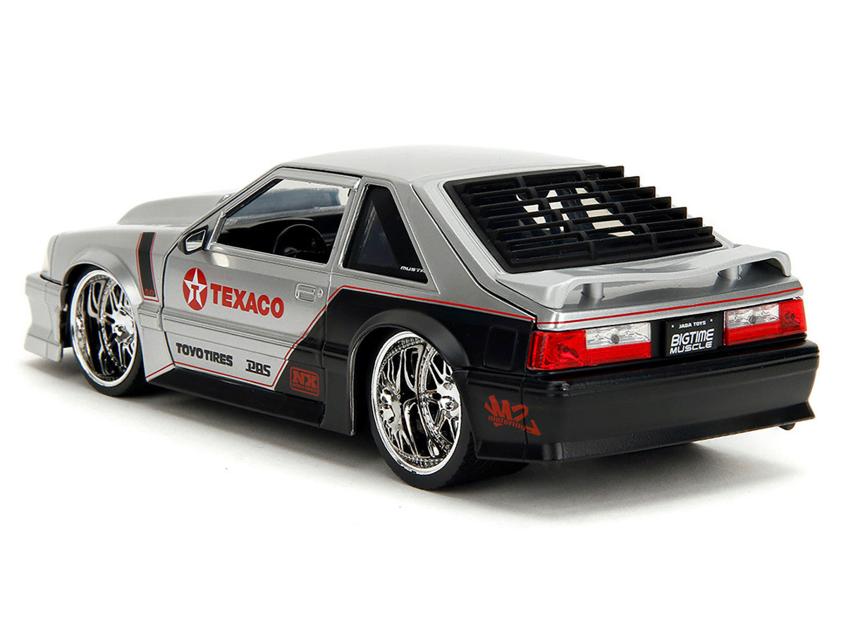 1989 Ford Mustang GT "Texaco" Silver Metallic and Matt Black "Bigtime Muscle" Series 1/24 Diecast Model Car by Jada-1