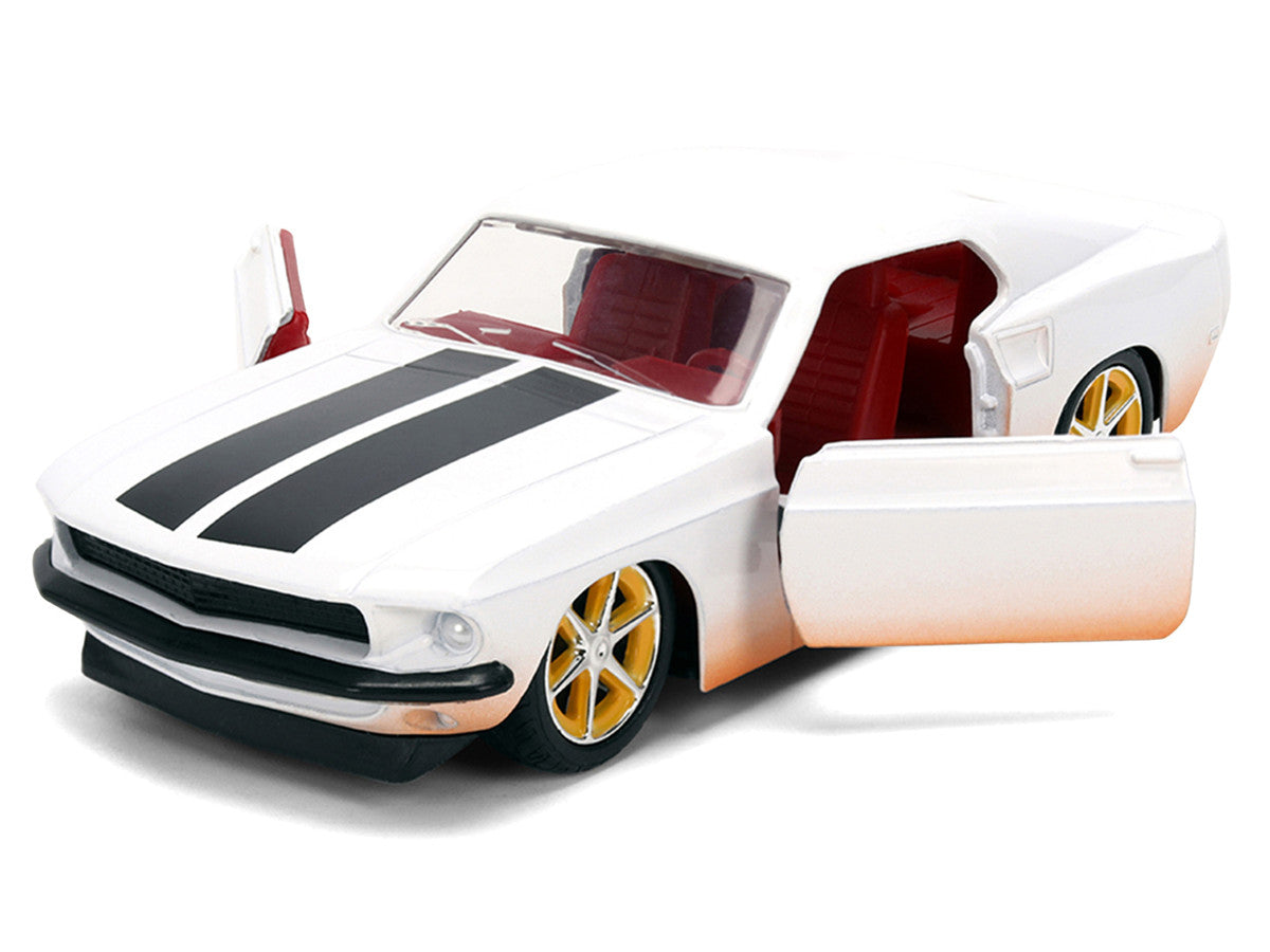 Roman's Ford Mustang White with Black Stripes and Red Interior (Dirty Version) "Fast & Furious" Movie "Fast & Furious 25th Anniversary" Series 1/32 Diecast Model Car by Jada-1