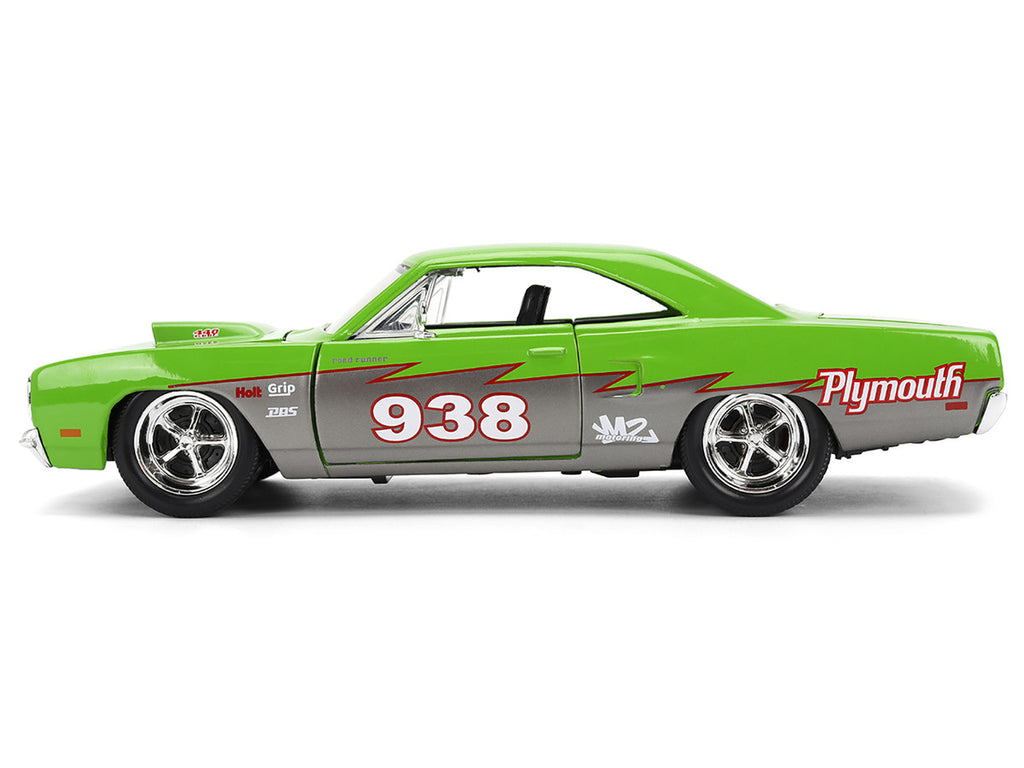 1970 Plymouth Road Runner #938 Green and Gray Metallic "Bigtime Muscle" Series 1/24 Diecast Model Car by Jada-2
