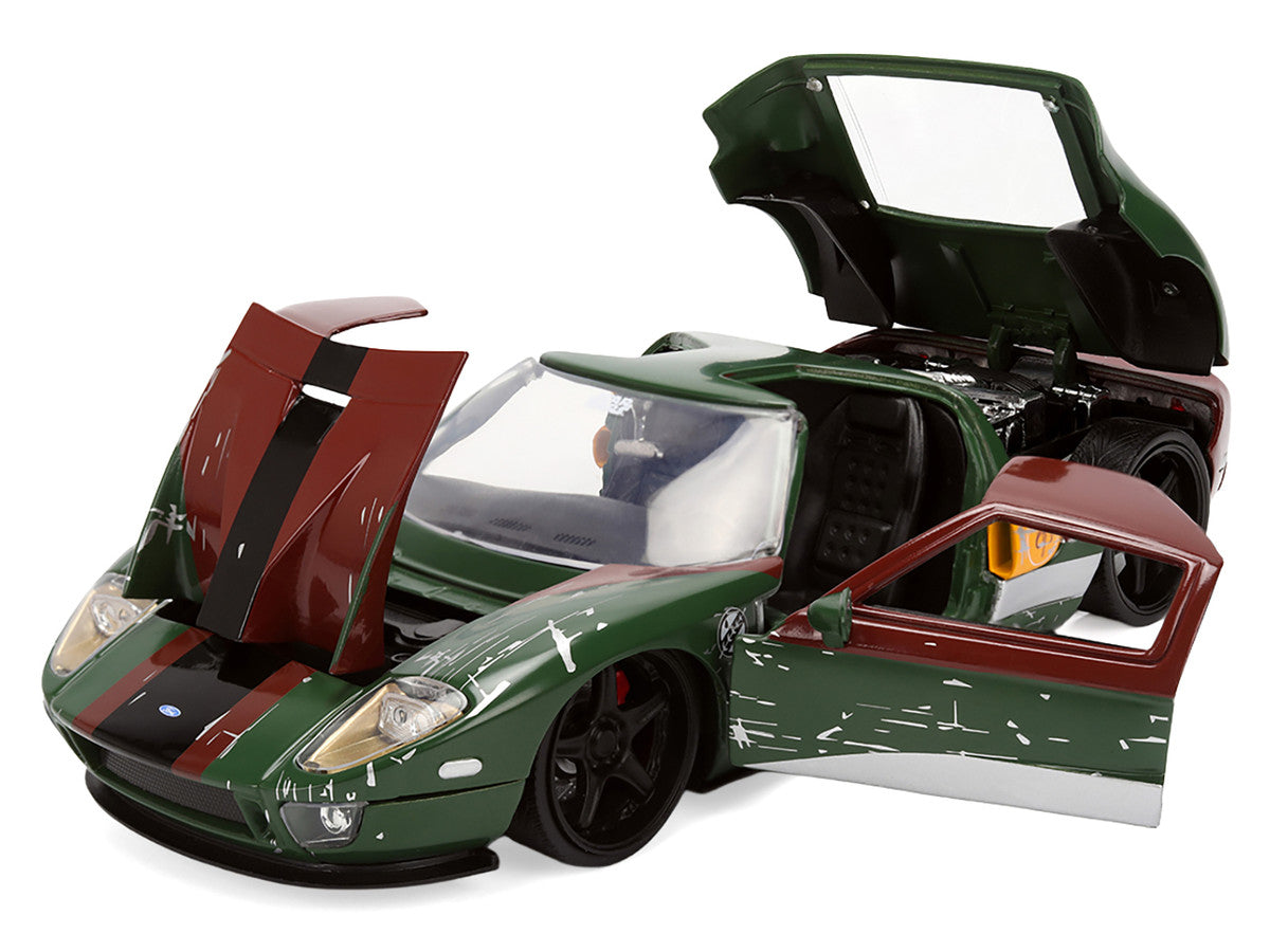 2005 Ford GT Green (Weathered) with Graphics and Boba Fett Figure "Star Wars" Franchise "Hollywood Rides" Series 1/24 Diecast Model Car by Jada-3