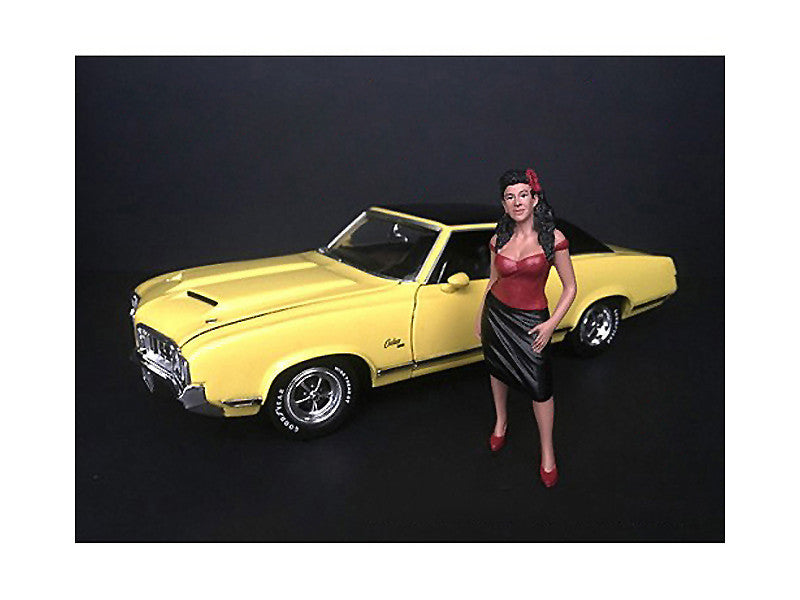 "Hanging Out II" Rosa Figurine for 1/18 Scale Models by American Diorama-0