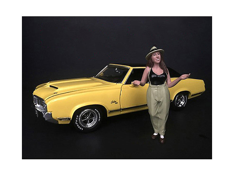 "Hanging Out II" Tanya Figurine for 1/18 Scale Models by American Diorama-0