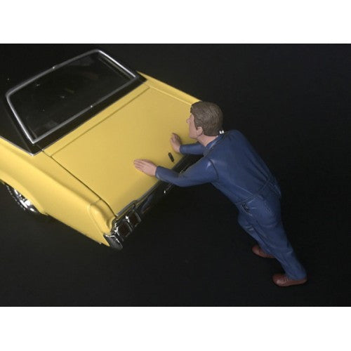 Mechanic Darwin Pushing a Car Figurine for 1/24 Scale Models by American Diorama-1