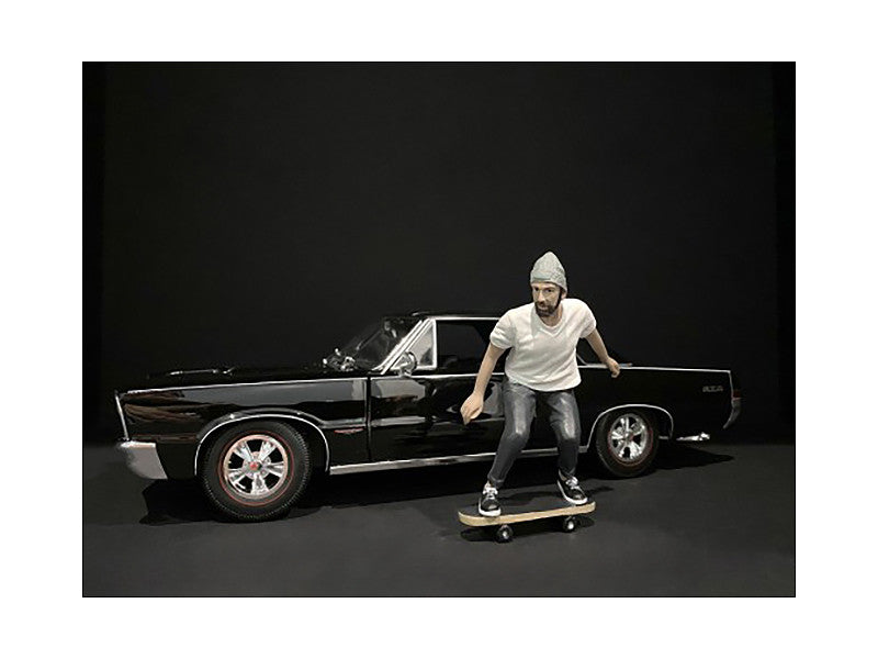 Skateboarder Figurine II for 1/24 Scale Models by American Diorama-0
