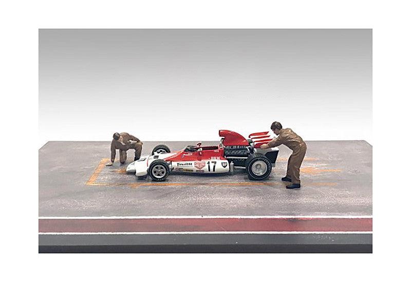 "Race Day" Two Diecast Figures Set 5 for 1/43 Scale Models by American Diorama-0