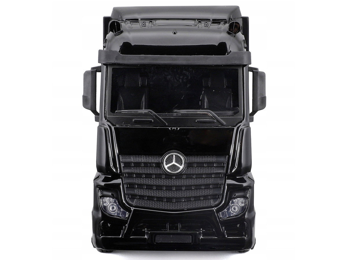 Mercedes-Benz Actros Gigaspace & Mercedes-AMG F1 W15 Diecast Model 1/43-3