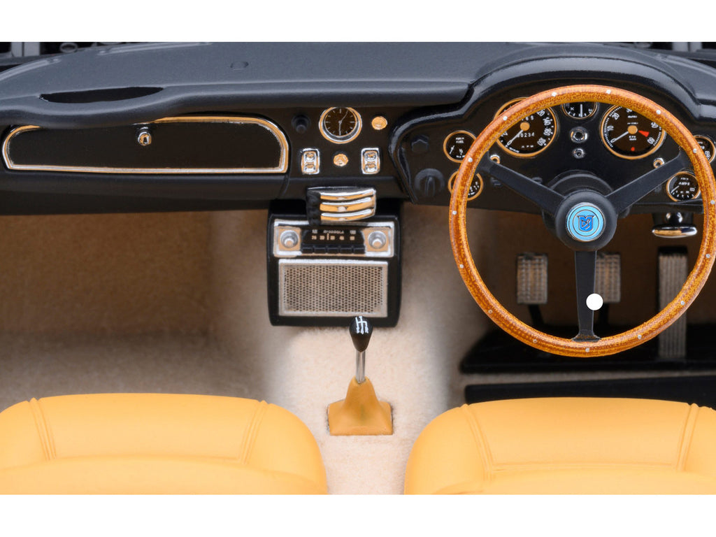Aston Martin DB5 RHD (Right Hand Drive) British Racing Green 1/18 Model Car by Autoart-2