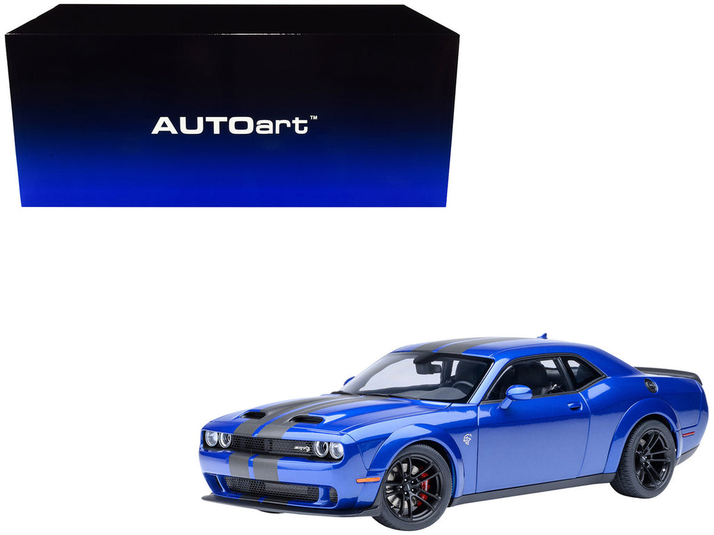 2022 Dodge Challenger SRT Jailbreak Indigo Blue Metallic with Carbon Stripes 1/18 Model Car by Autoart-4