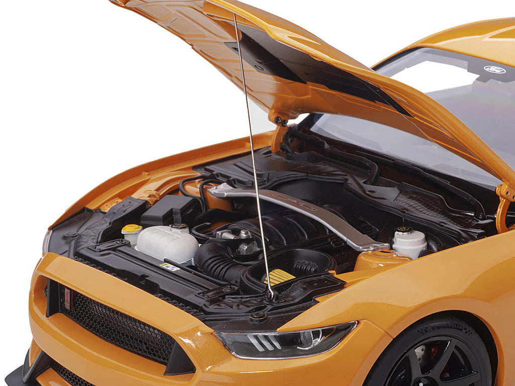 Ford Mustang Shelby GT-350R Orange Fury Metallic 1/18 Model Car by Autoart-2
