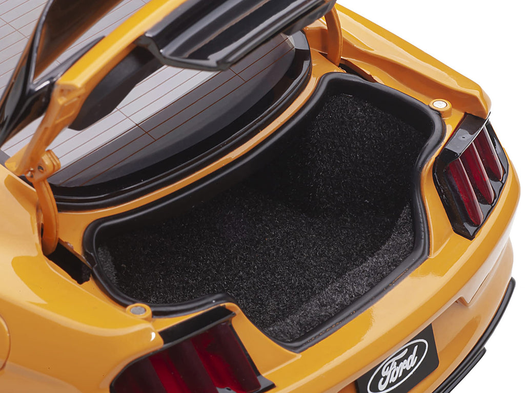 Ford Mustang Shelby GT-350R Orange Fury Metallic 1/18 Model Car by Autoart-3