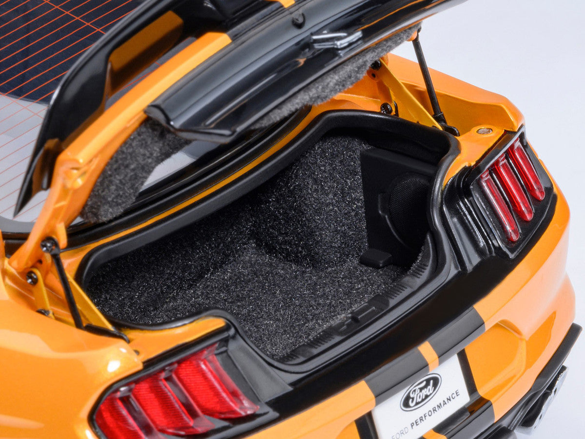 Ford Mustang Shelby GT500 Cyber Orange Metallic with Black Stripes 1/18 Model Car by Autoart-2
