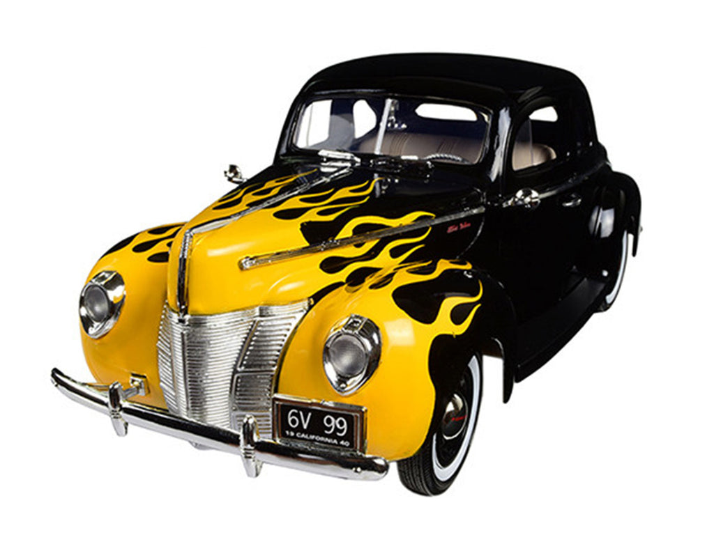 1940 Ford Deluxe Black with Yellow Flames "Timeless Classics" 1/18 Diecast Model Car by Motormax-1