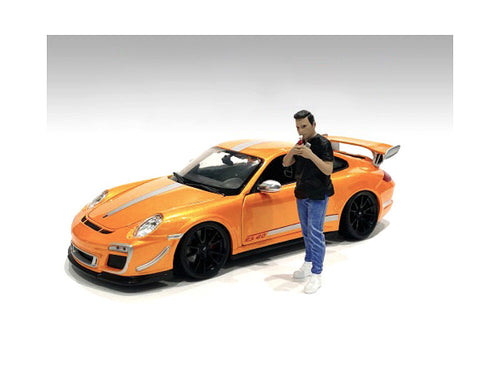 "Car Meet 1" Figurine VI for 1/18 Scale Models by American Diorama-0