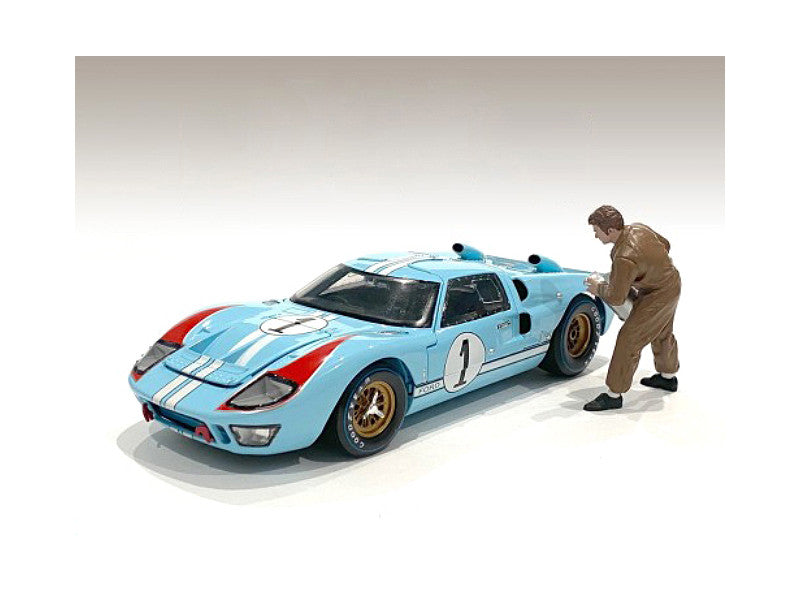 "Race Day 1" Figurine VI for 1/24 Scale Models by American Diorama-0