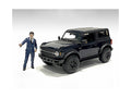 "The Dealership" Male Salesperson Figurine for 1/24 Scale Models by American Diorama-0