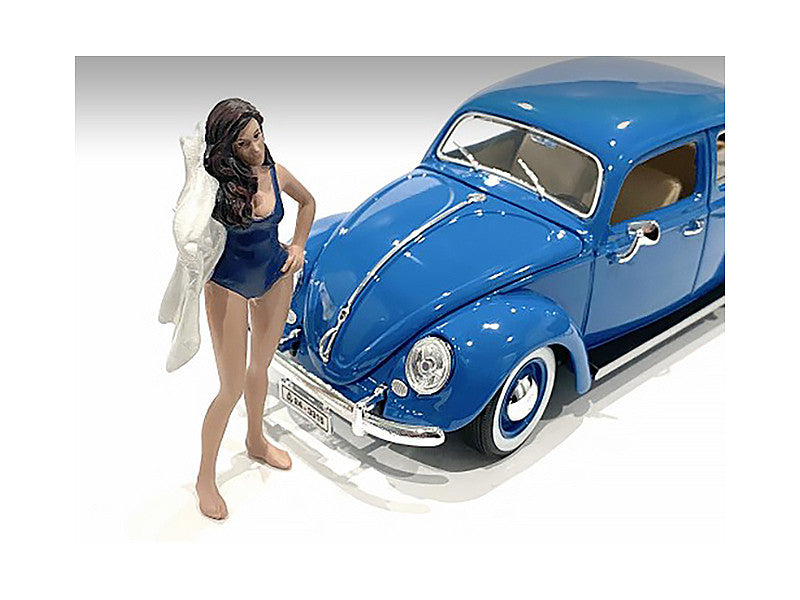 Beach Girl Katy Figurine for 1/24 Scale Models by American Diorama-1