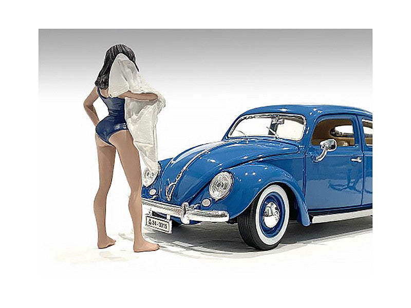 Beach Girl Katy Figurine for 1/24 Scale Models by American Diorama-2