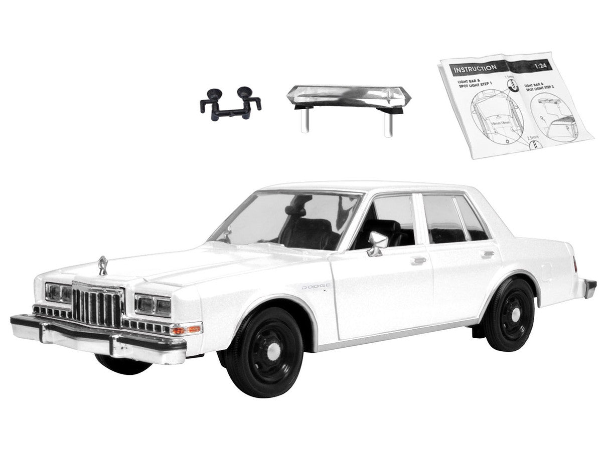 1986 Dodge Diplomat Police Car Unmarked White "Custom Builder's Kit" Series 1/24 Diecast Model Car by Motormax-4