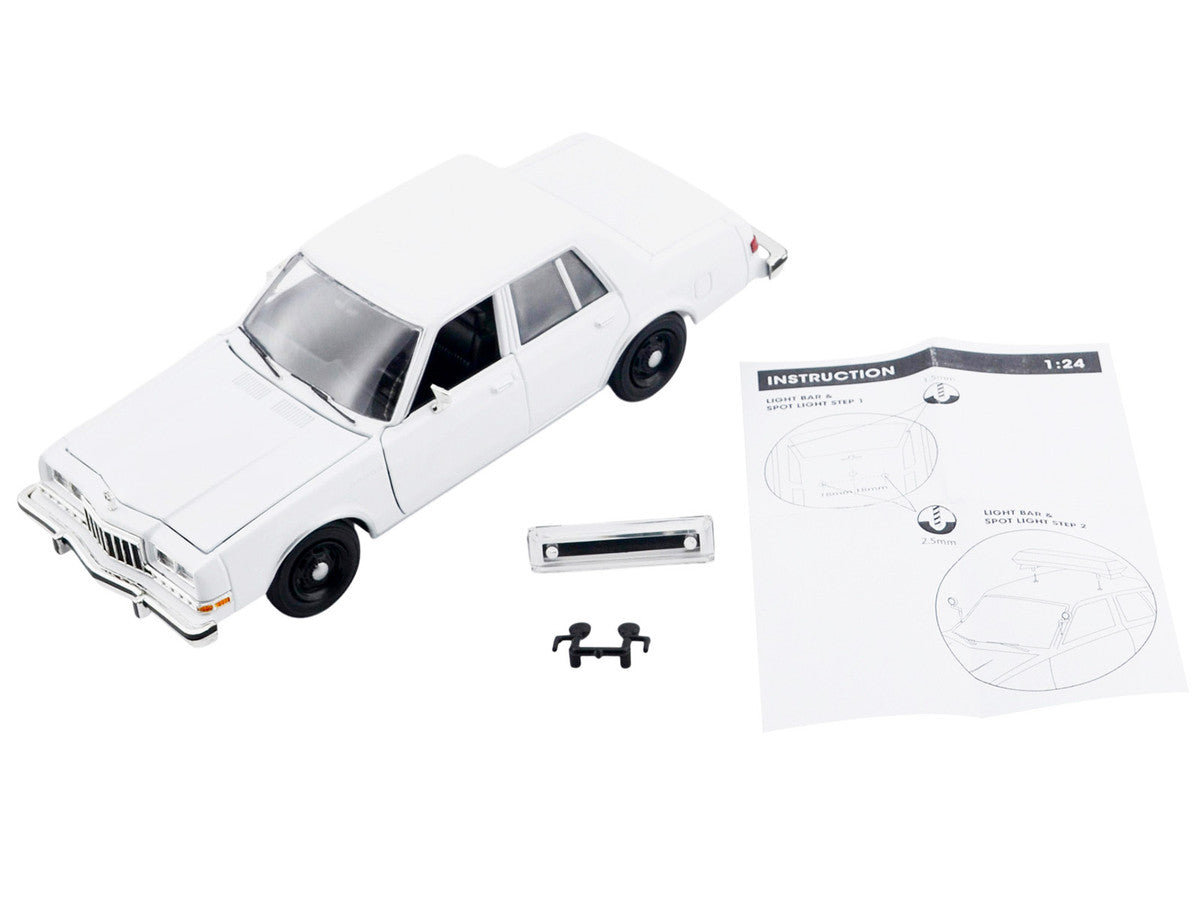 1986 Dodge Diplomat Police Car Unmarked White "Custom Builder's Kit" Series 1/24 Diecast Model Car by Motormax-1