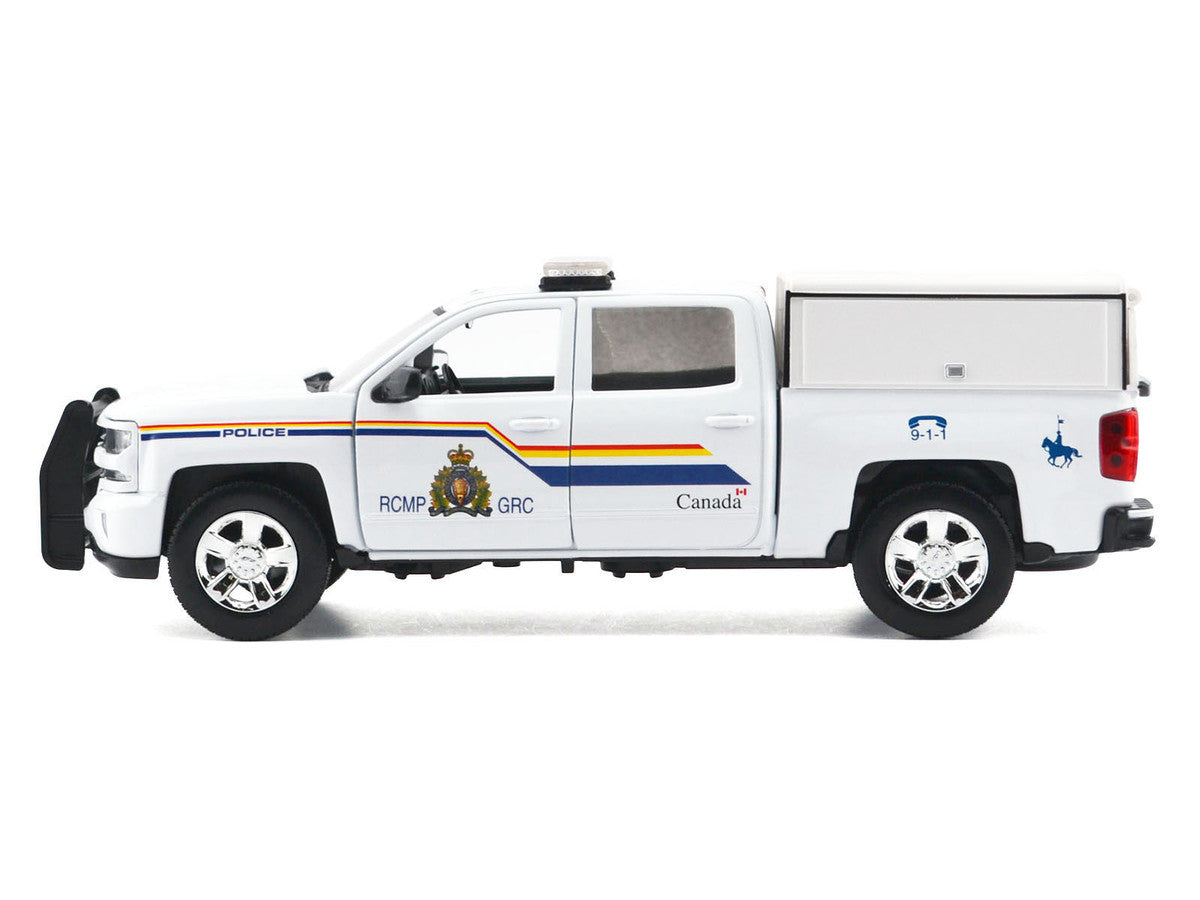 2017 Chevrolet Silverado 1500 LT Z71 Crew Cab Pickup Truck with Camper Box "Royal Canadian Mounted Police" White "Law Enforcement and Public Service" Series 1/24-1/27 Diecast Model Car by Motormax-0