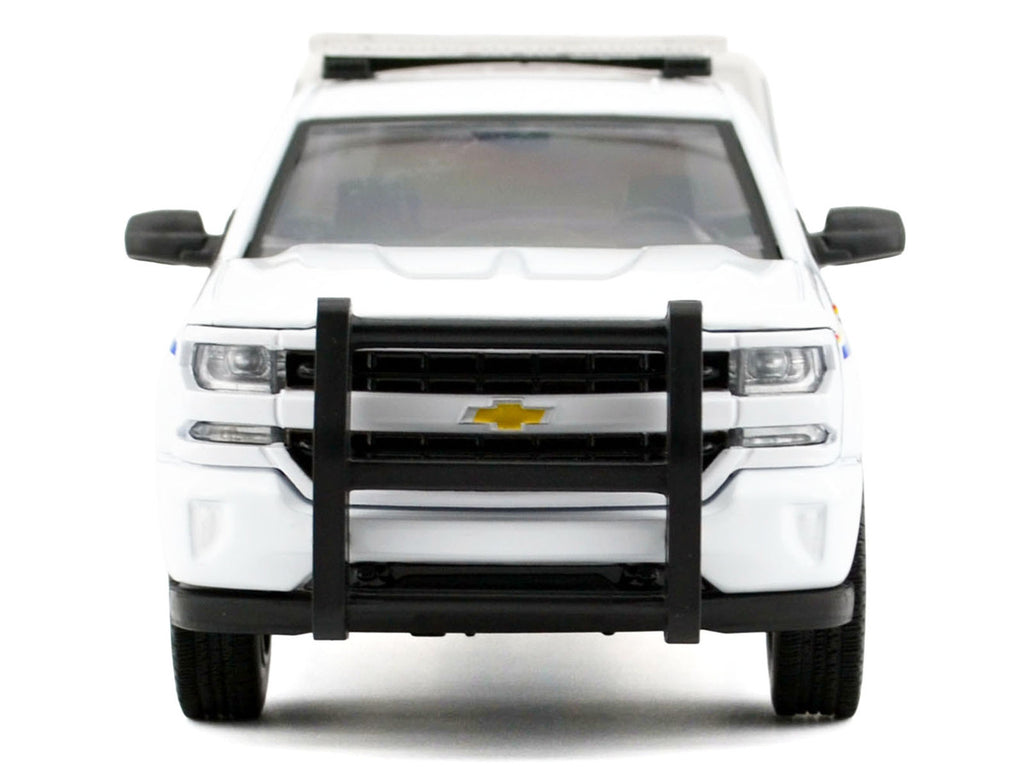 2017 Chevrolet Silverado 1500 LT Z71 Crew Cab Pickup Truck with Camper Box "Royal Canadian Mounted Police" White "Law Enforcement and Public Service" Series 1/24-1/27 Diecast Model Car by Motormax-2